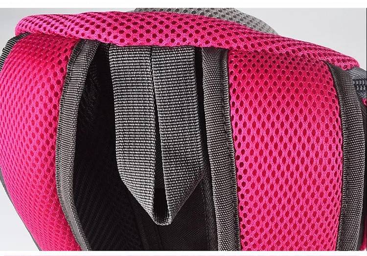 Mochila compacta para transportar perros con orificio para la cabeza Mochila compacta para transportar perros con orificio para la cabeza
