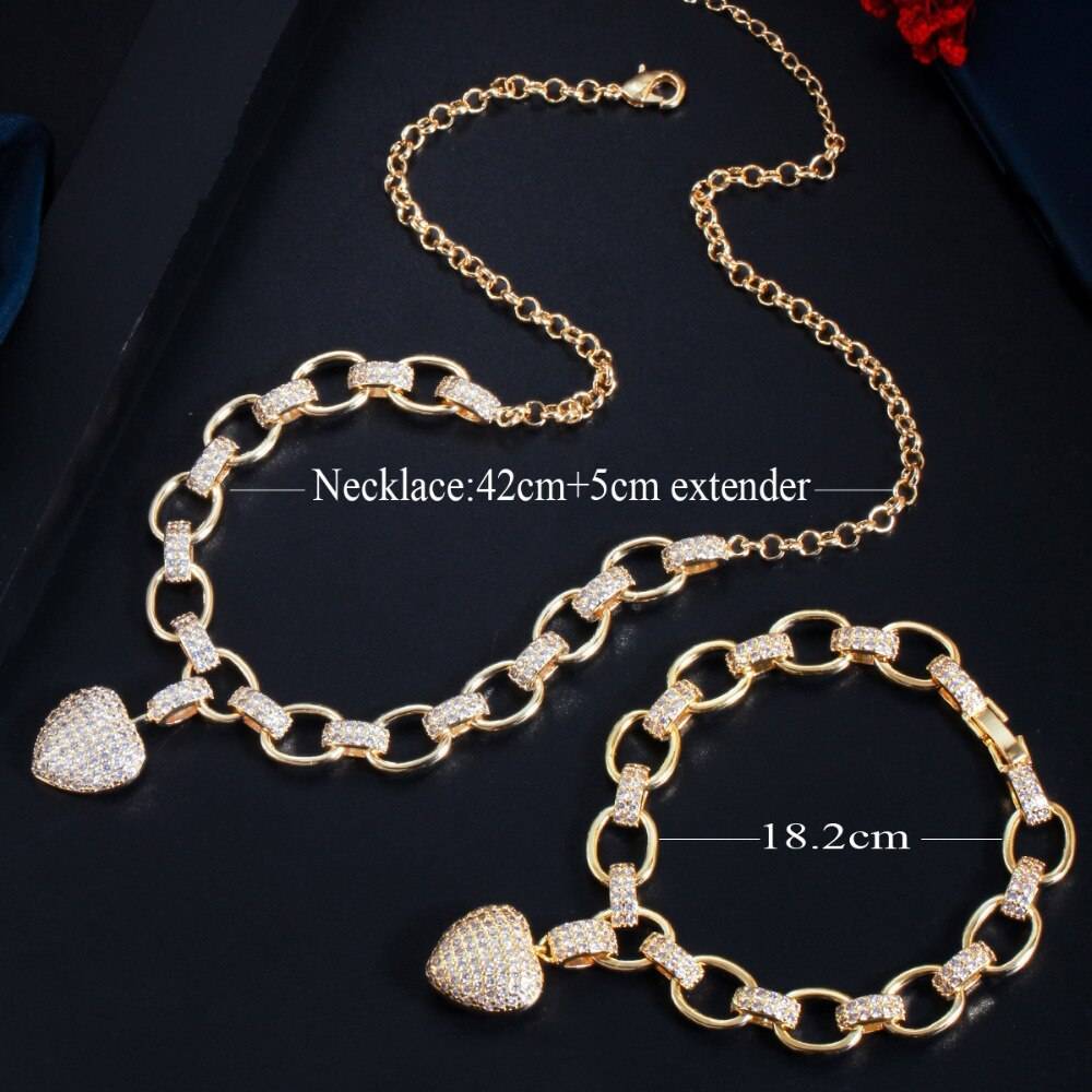 Women's Golden Heart Bracelet and Necklace Set Women's Golden Heart Bracelet and Necklace Set