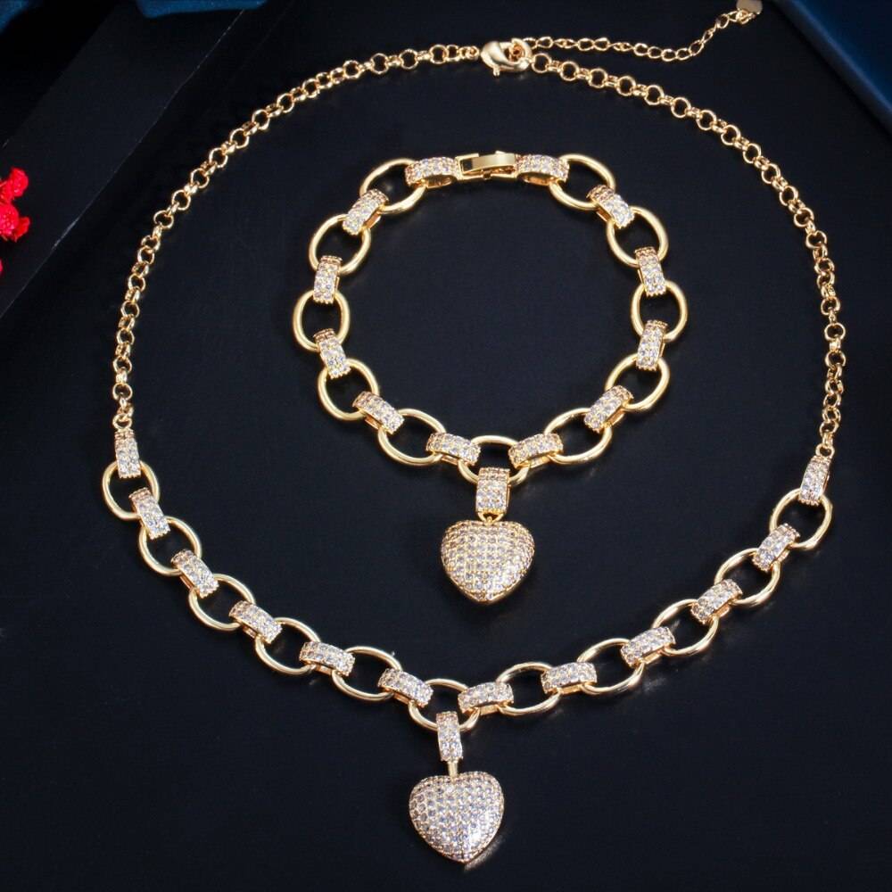 Women's Golden Heart Bracelet and Necklace Set Women's Golden Heart Bracelet and Necklace Set